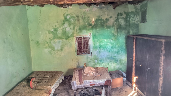 An abandoned house at Lala village in South Evia Island, Greece